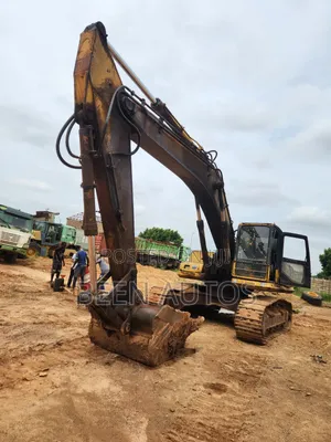 Komatsu PC 360 Excavator
