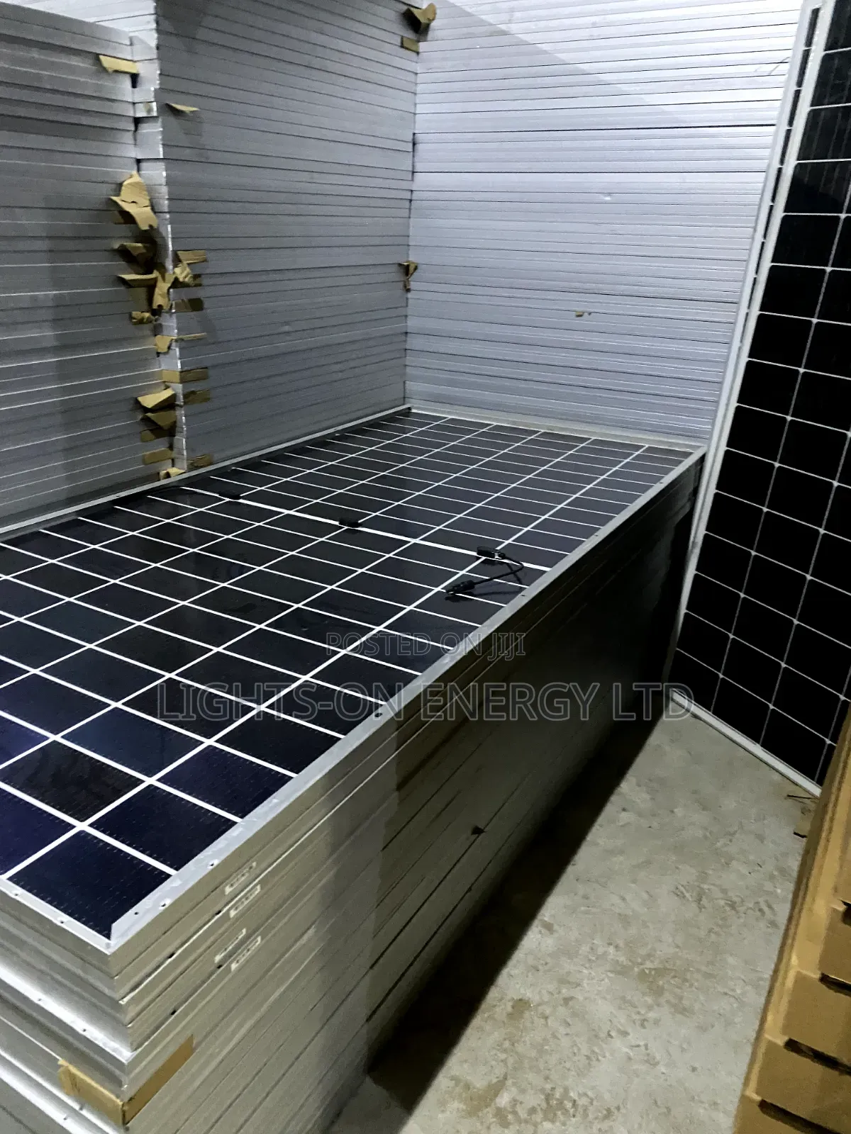 550w Solar Panels