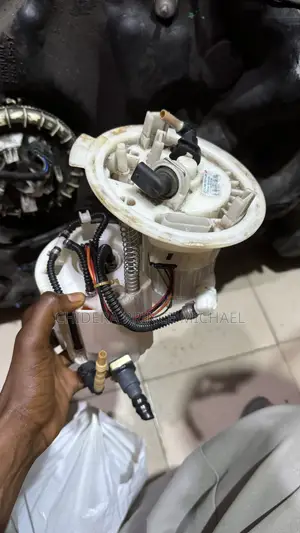 Complete Fuel  Pump for GLA250/CLA250 W246 2016/2020 Model