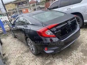 Honda Civic 2016 Black