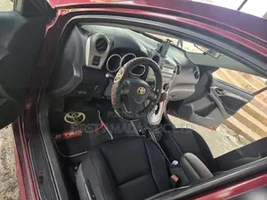Toyota Matrix S Hatchback AWD (2.4L 4cyl 4A) 2009 Red