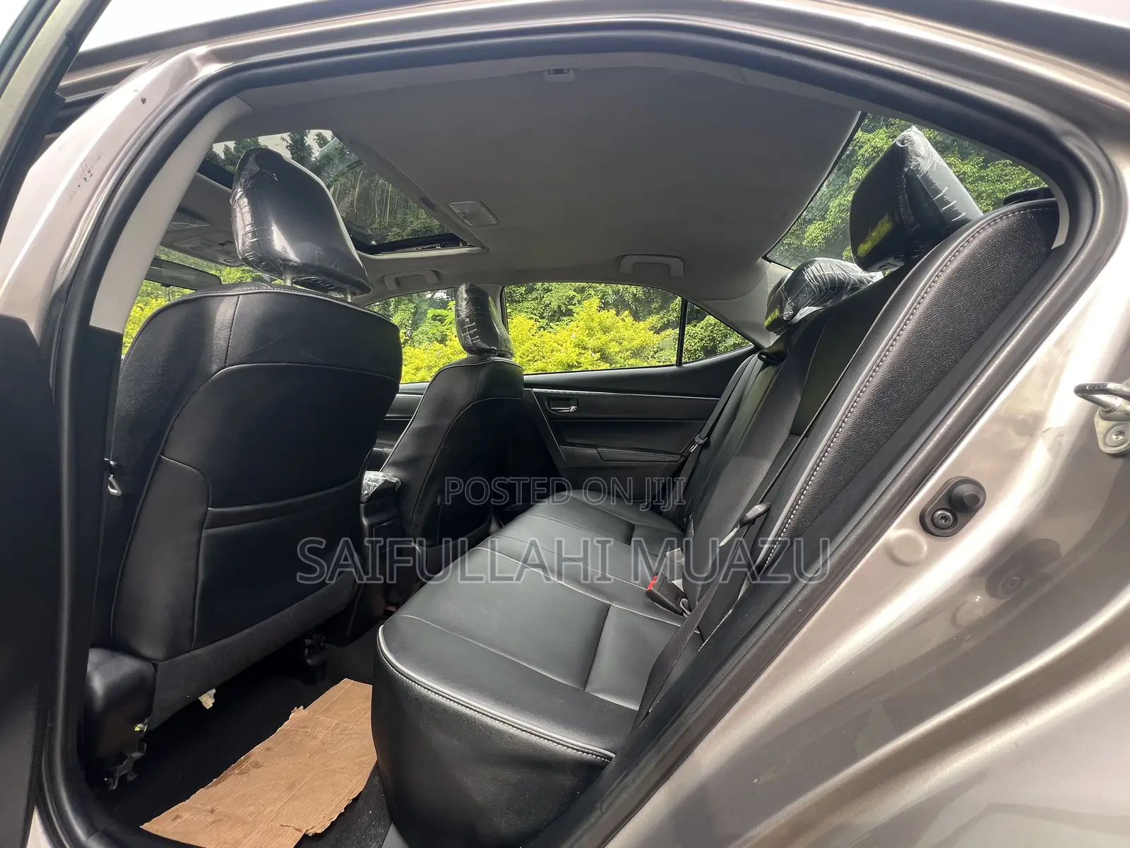 Toyota Corolla 2015 Gold