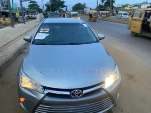 Toyota Camry 2015