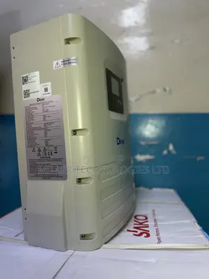 Heavy Duty Deye SUN--OG02LP1-EU-AM1 6kVA Inverter