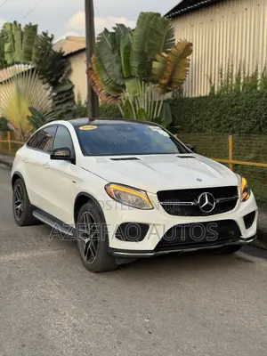 Mercedes-Benz GLE-Class 2016 White