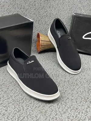 Men Slip-on Sneakers