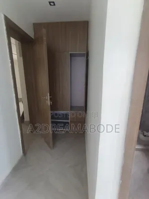 4bdrm Duplex in Off College Road, Oke-Ira / Ogba for rent