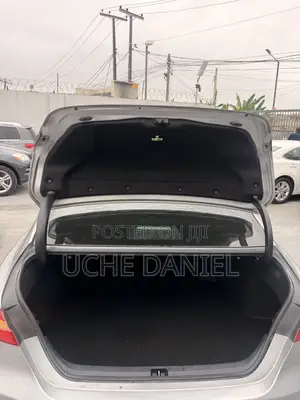 Toyota Camry 2020 Silver