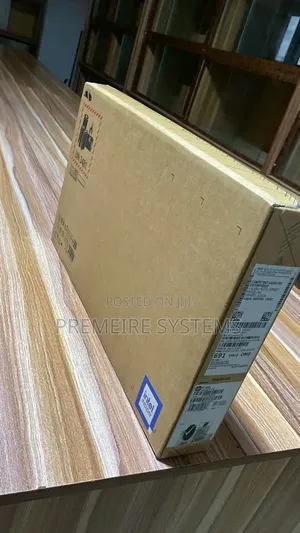 New Laptop HP 14S 16GB Intel Core i7 SSD 512GB