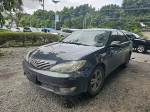 Toyota Camry 2005 Green