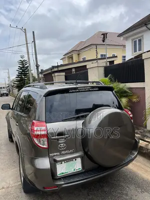 Toyota RAV4 3.5 Limited 4x4 2010 Brown