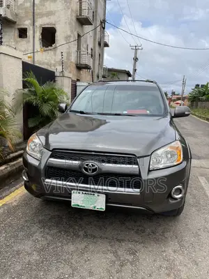 Toyota RAV4 3.5 Limited 4x4 2010 Brown