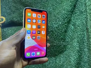 Apple iPhone XR 128 GB Yellow