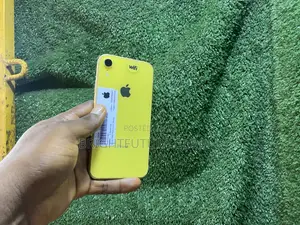 Apple iPhone XR 128 GB Yellow