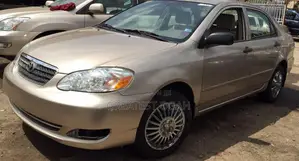 Toyota Corolla LE 2006 Gold