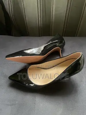 Wetlooks Black Leather Lutalica W Shoe