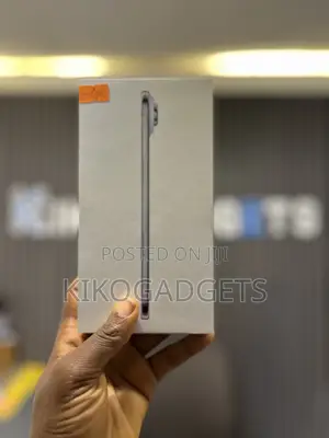 New Apple iPhone Air 256 GB White