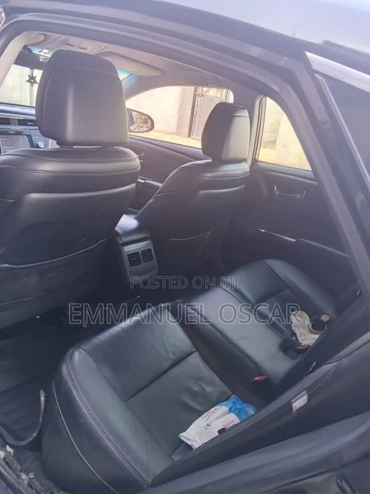 Toyota Avalon 2016 Black