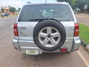 Toyota RAV4 2008 Silver