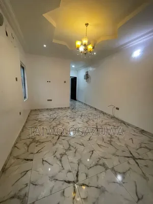 Mini Flat in Ikate for rent