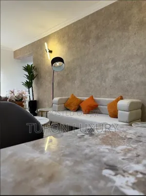 Luxury 2 Bedroom Apartment