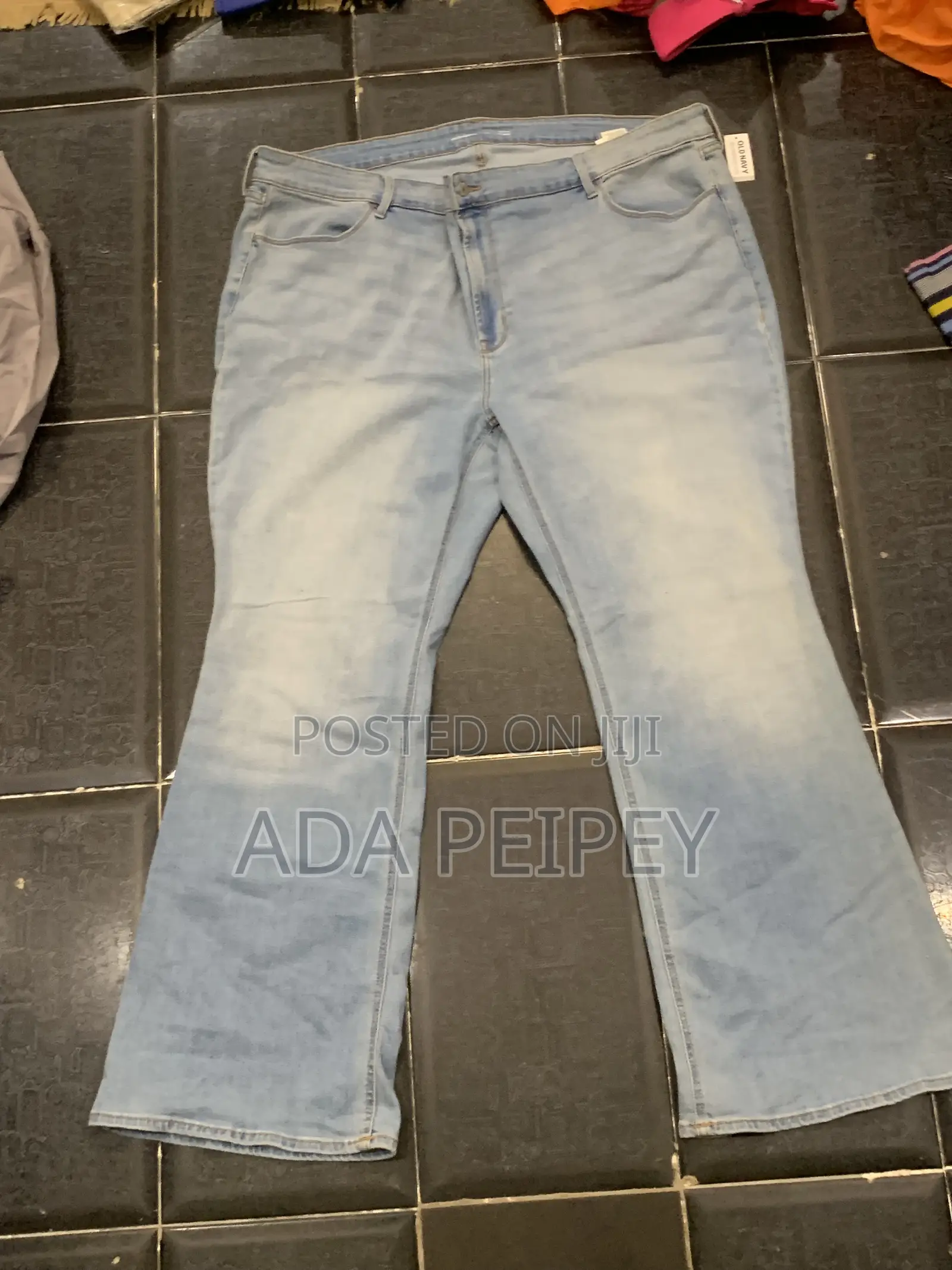 Stock Jeans