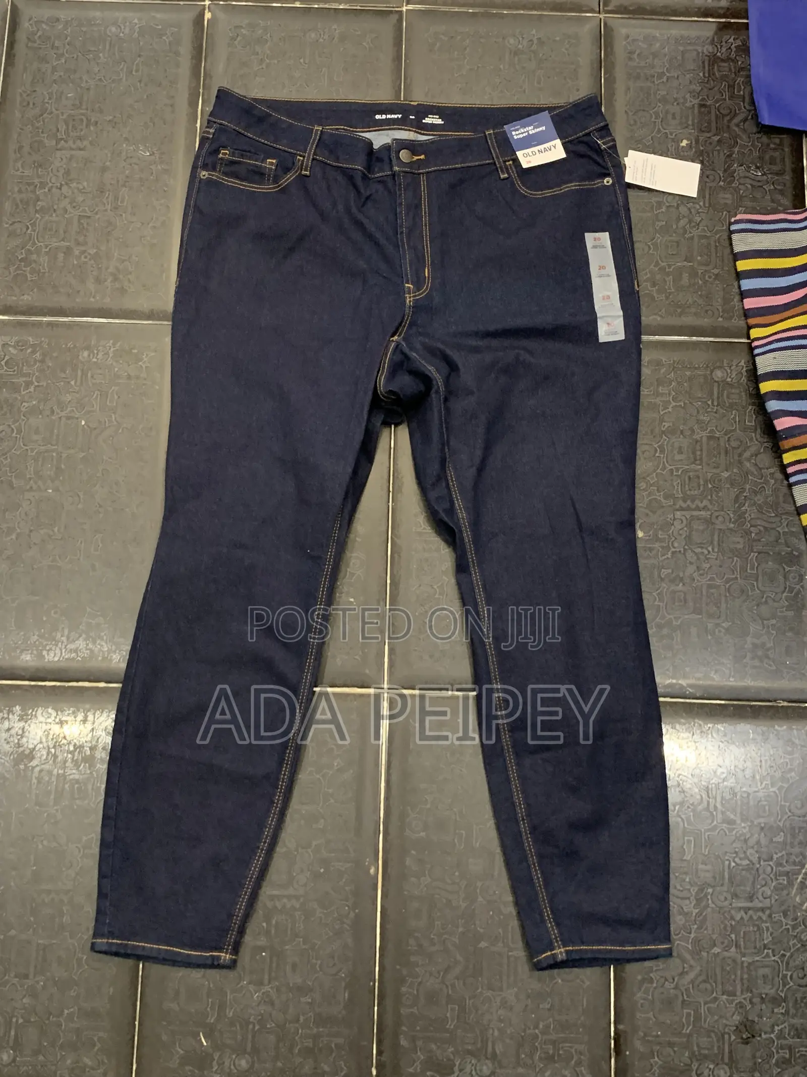 Stock Jeans