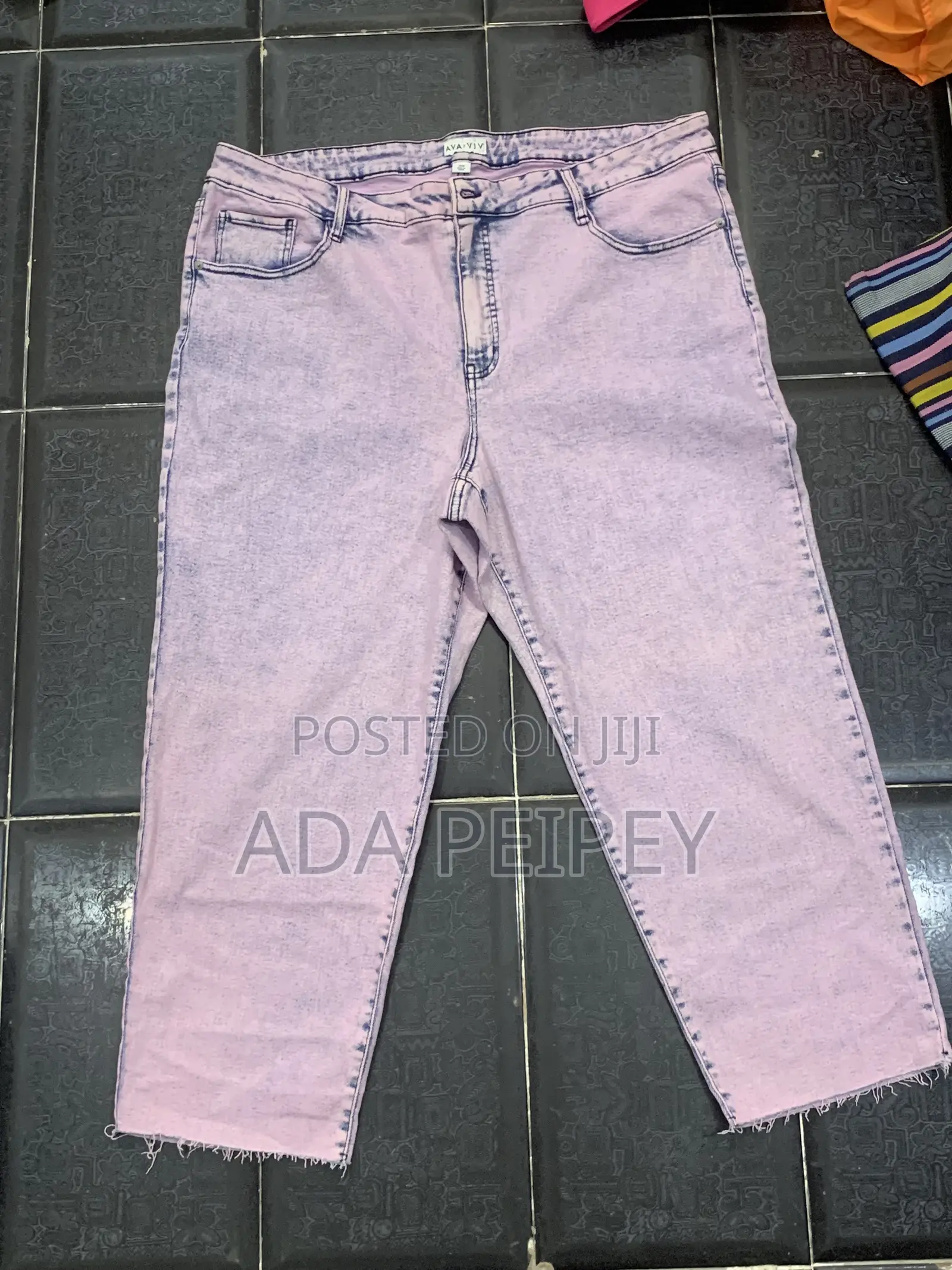 Stock Jeans