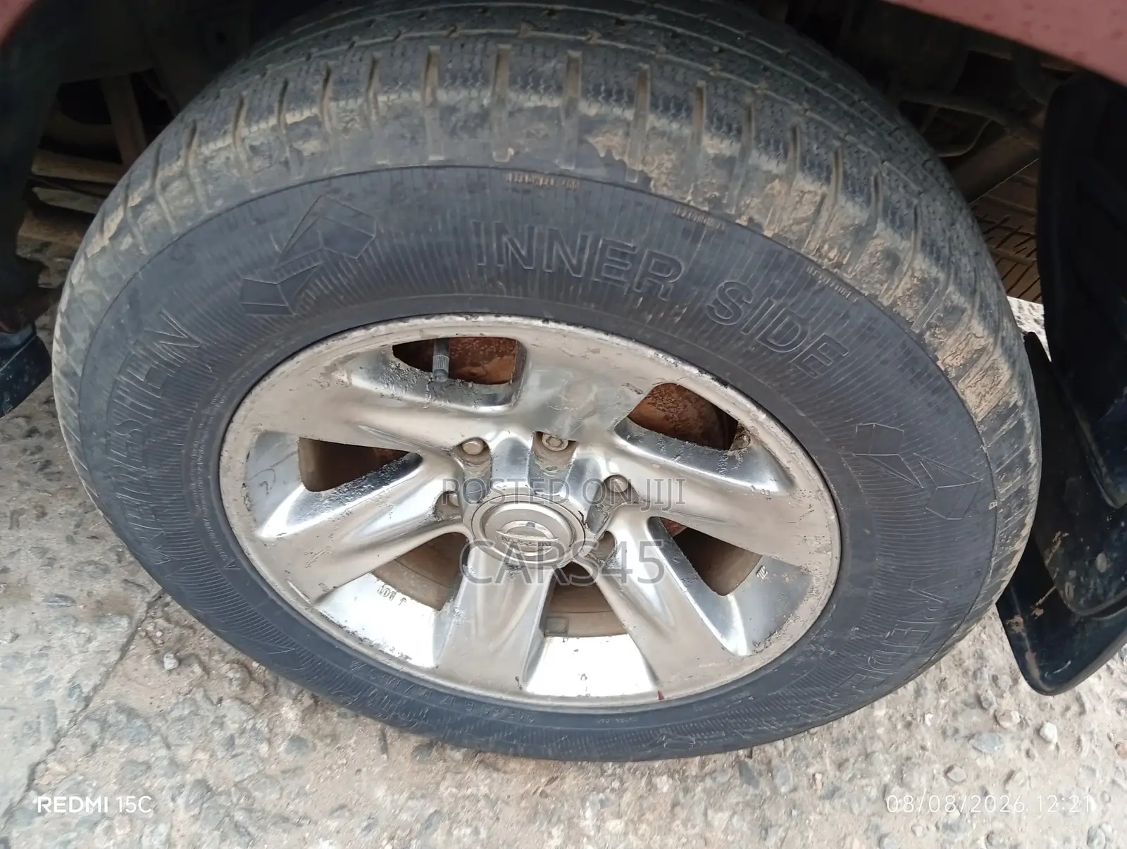 Nissan Pathfinder 2004 Red