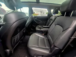 Hyundai Santa Fe 2015 Black