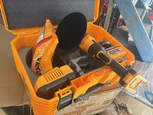 CORDLESS POLISHER 180mm(7”) 20v