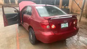 Toyota Corolla LE 2004 Red