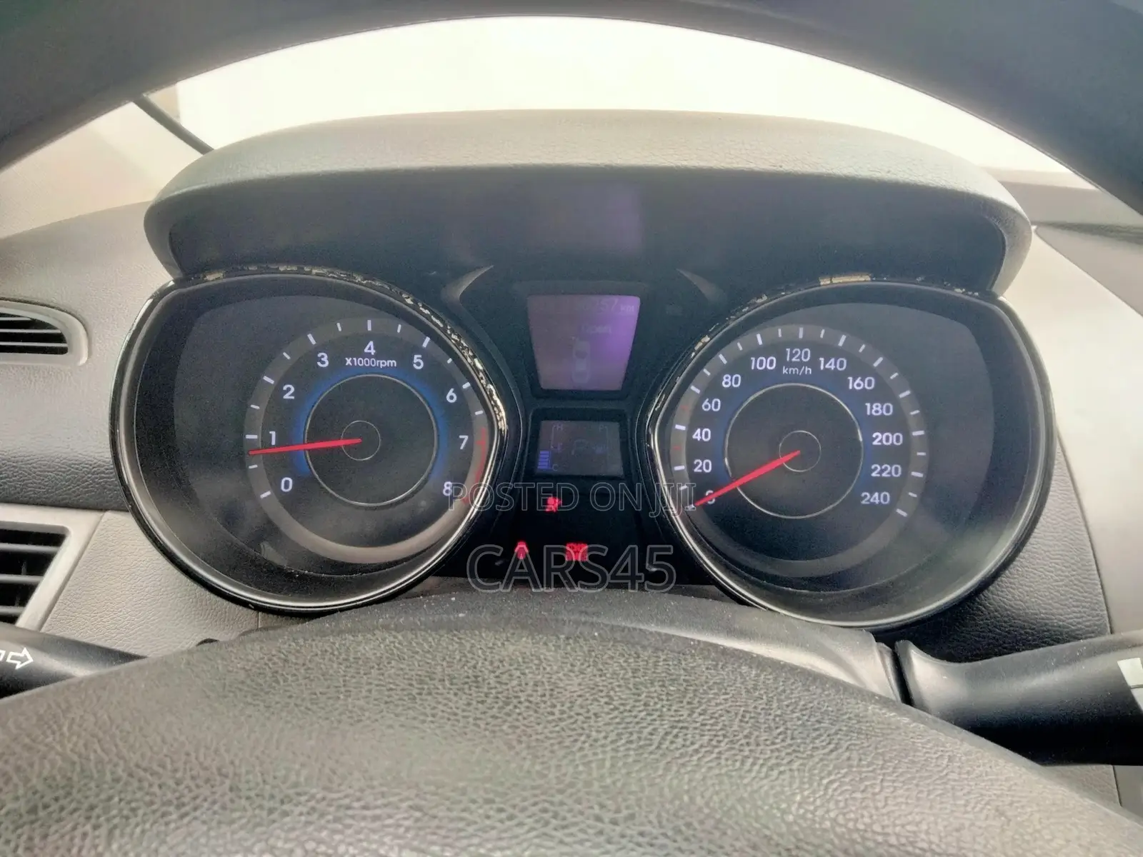 Hyundai Elantra 2013 Gray