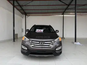 Hyundai Santa Fe 2013 Gray
