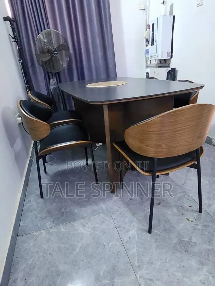 6 Seaters Dinning Set
