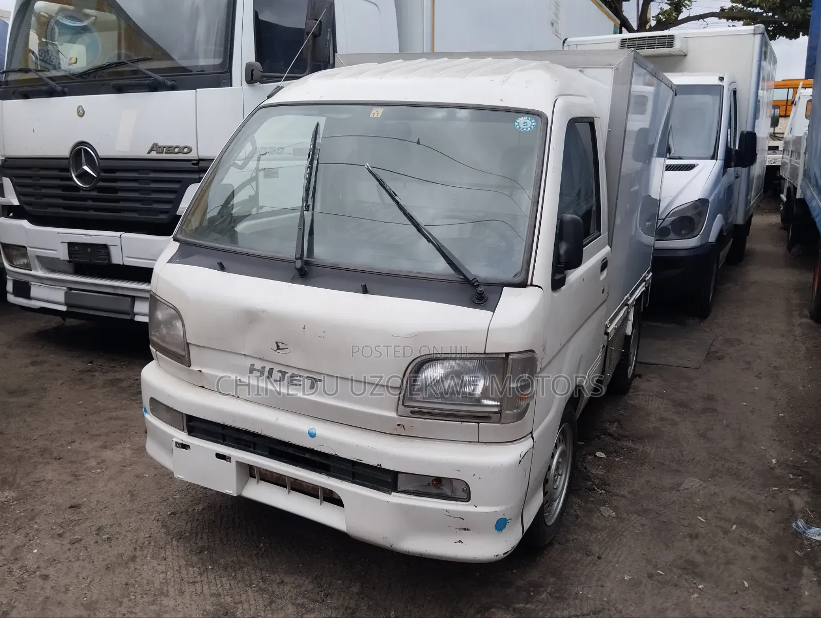 Suzuki APV Minibus 2001 White