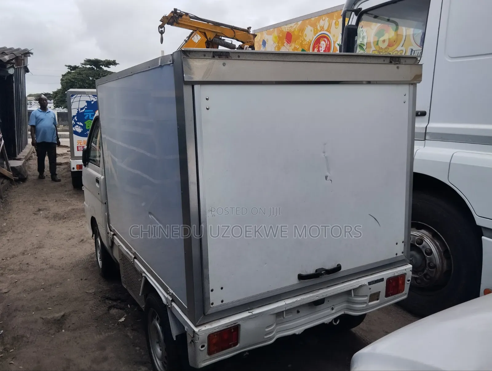 Suzuki APV Minibus 2001 White