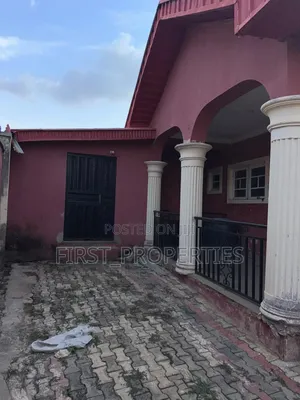 5bdrm Bungalow in Harmony Estate, Ibadan for sale