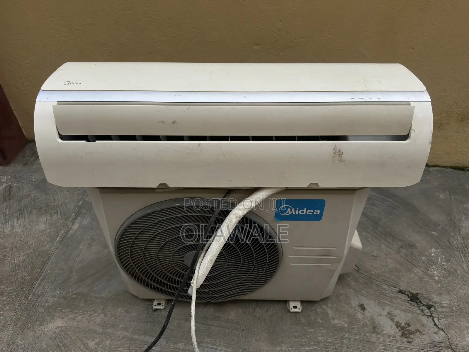 Midea 1.5hp AC