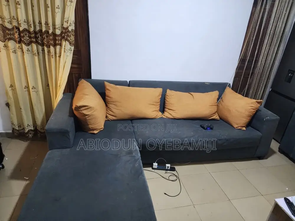 L-Shaped Chairs
