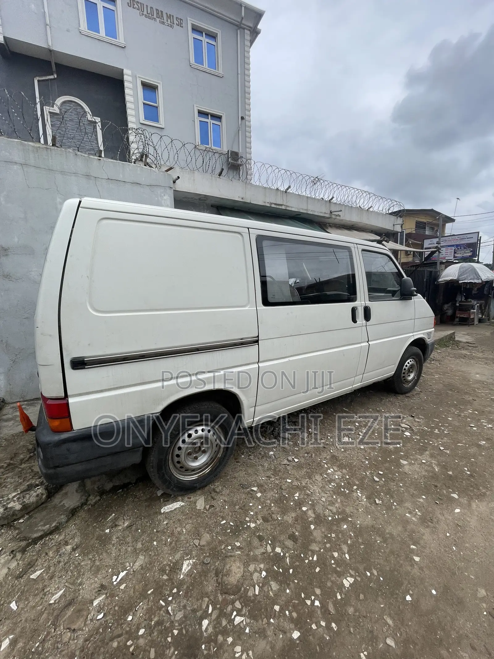 Volkswagen Transporter 2004 White