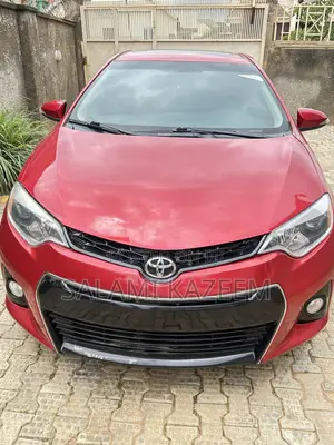 Toyota Corolla 2014 Red