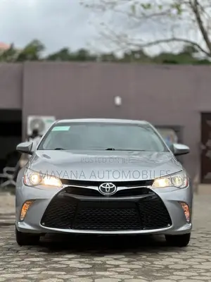 Toyota Camry SE 4dr Sedan (2.5L 4cyl 6A) 2016 Silver