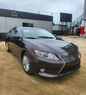 Lexus ES 2014 Brown