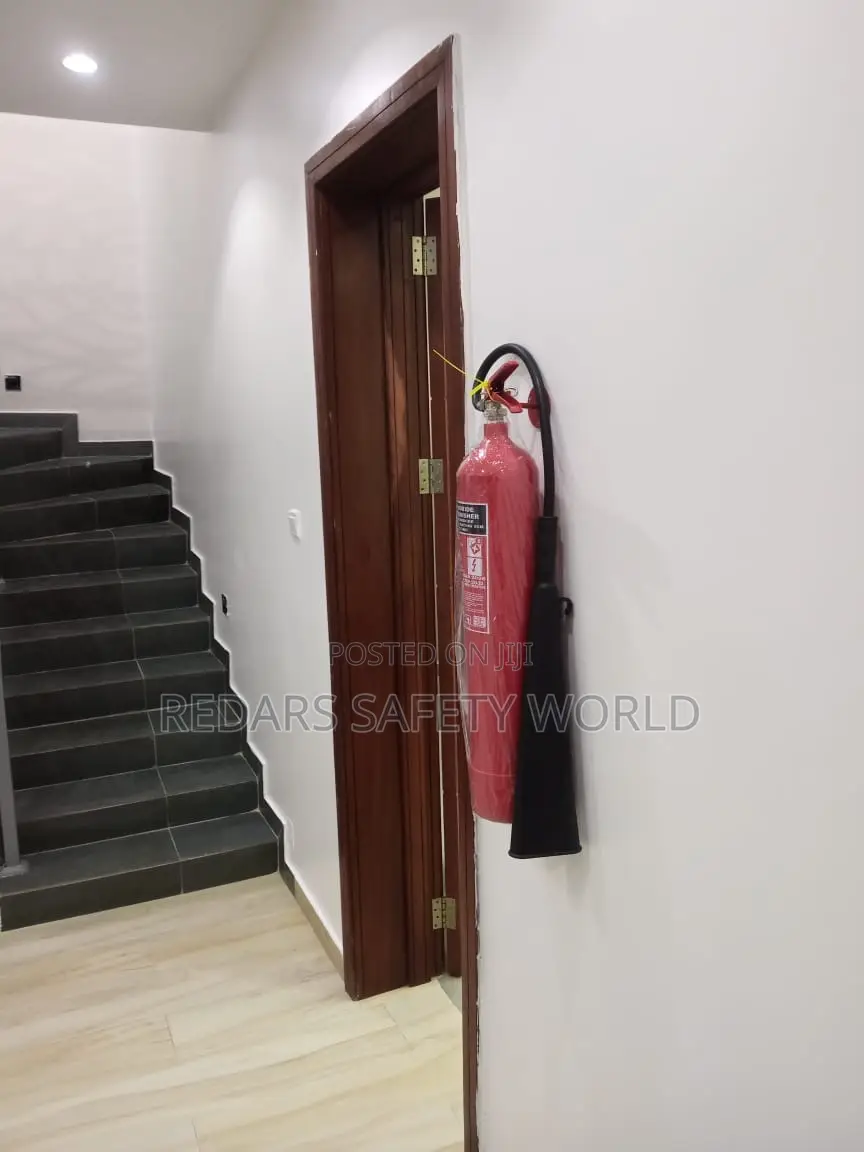 C02 Fire Extinguisher 5kg