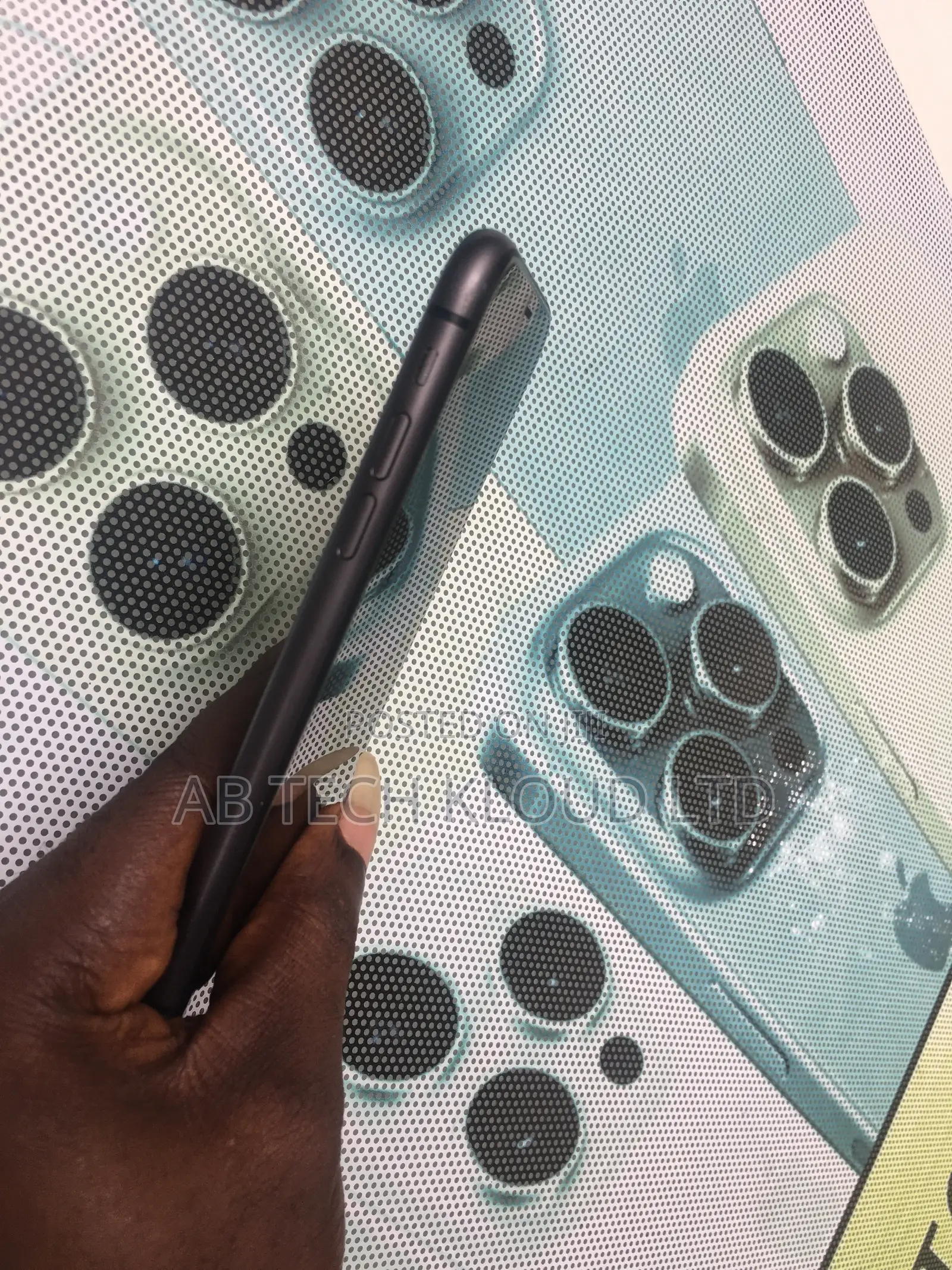 Apple iPhone 11 64 GB Black