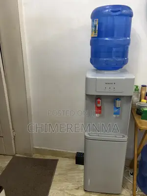 Midea Water Dispenser