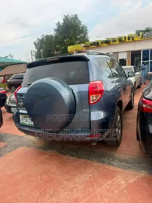 Toyota RAV4 2009 Blue