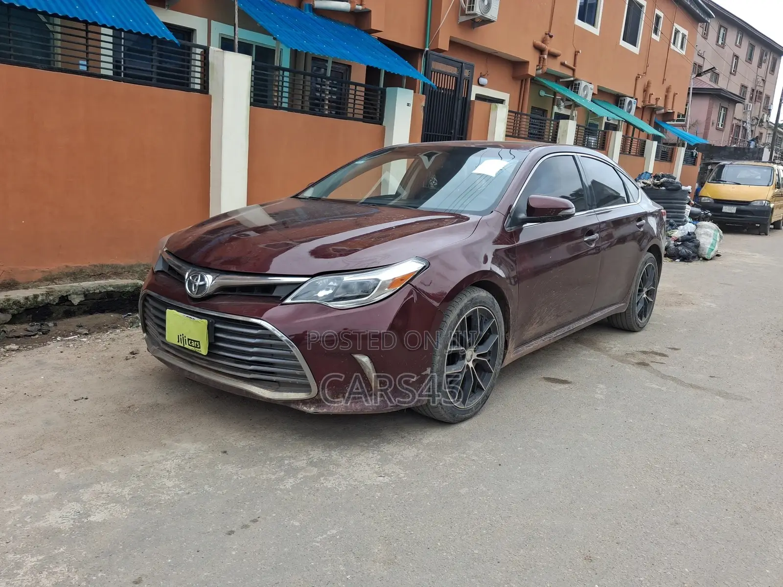Toyota Avalon 2013 Brown