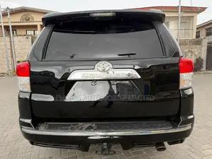 Toyota 4-Runner Limited 4WD 2010 Black